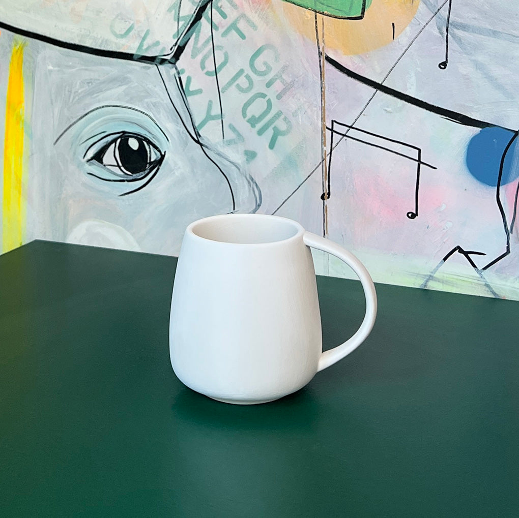 Viggo krus i hvid keramik