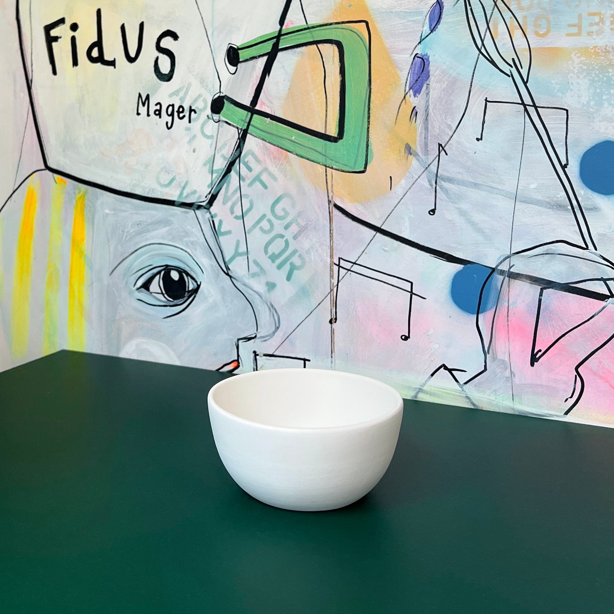 Dagmark skål i hvid keramik fra Art by Me