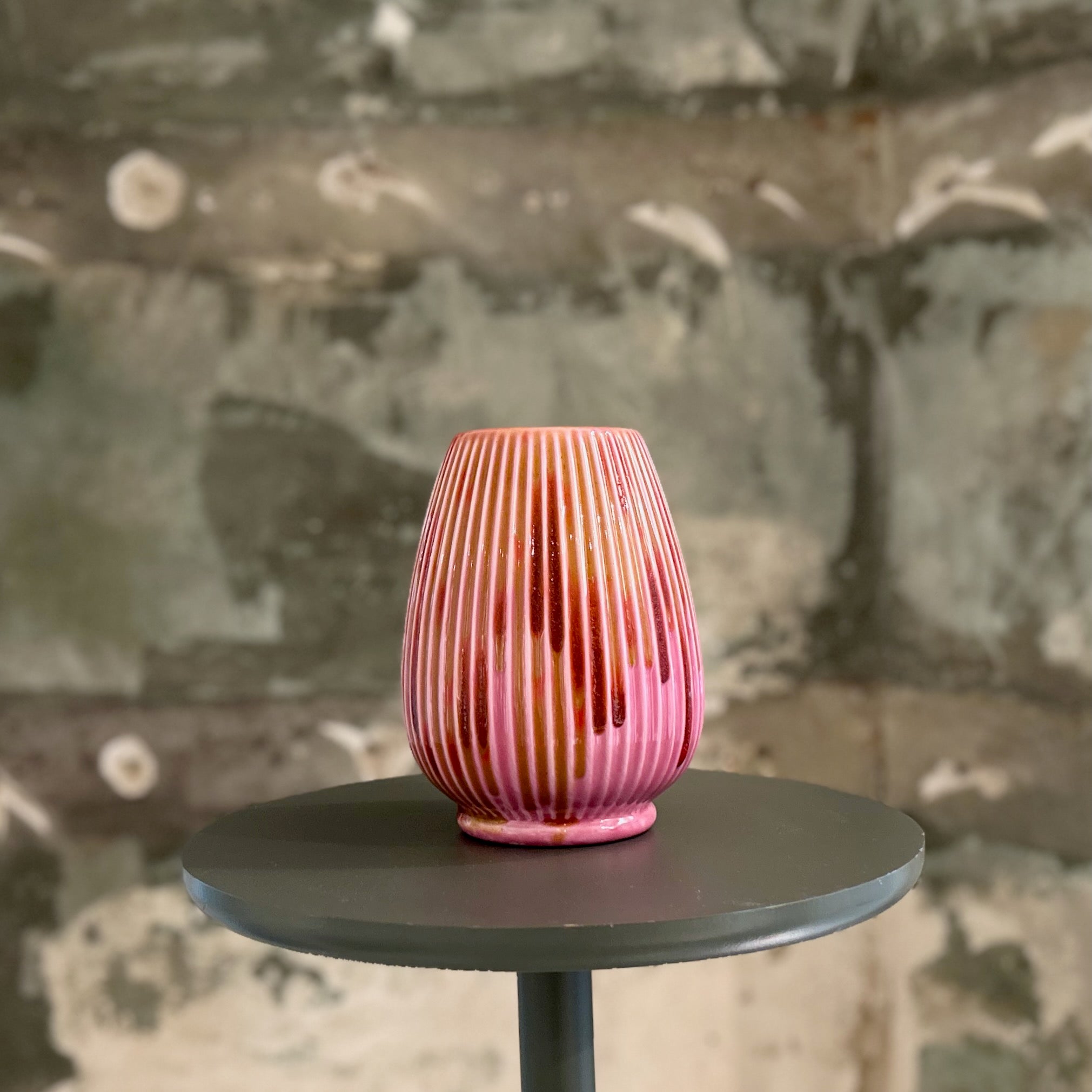 Keramik vase med krystalmaling