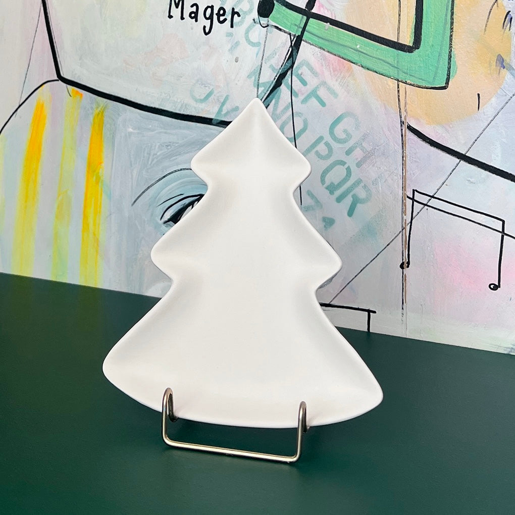 Juletræs tallerken i hvid keramik