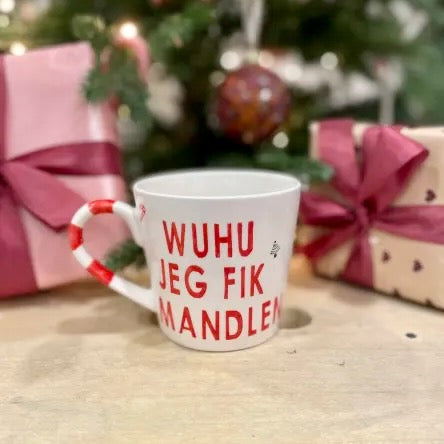 "Wuhuu jeg vandt mandlen" krus