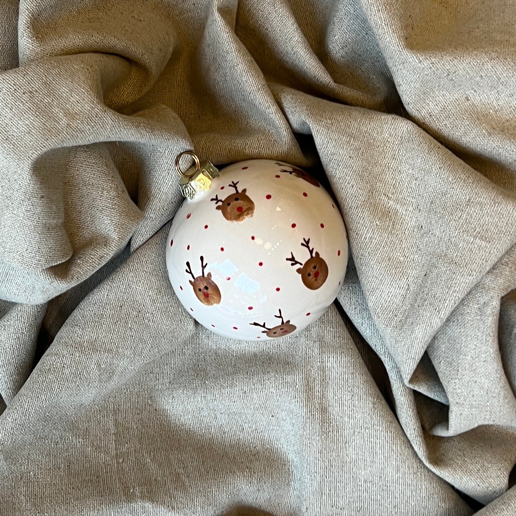 Årets mandelgave, køb din mandelgave hos Art by Me, her er gaven personlig, unik og en sjov aktivitet for familie i julen.