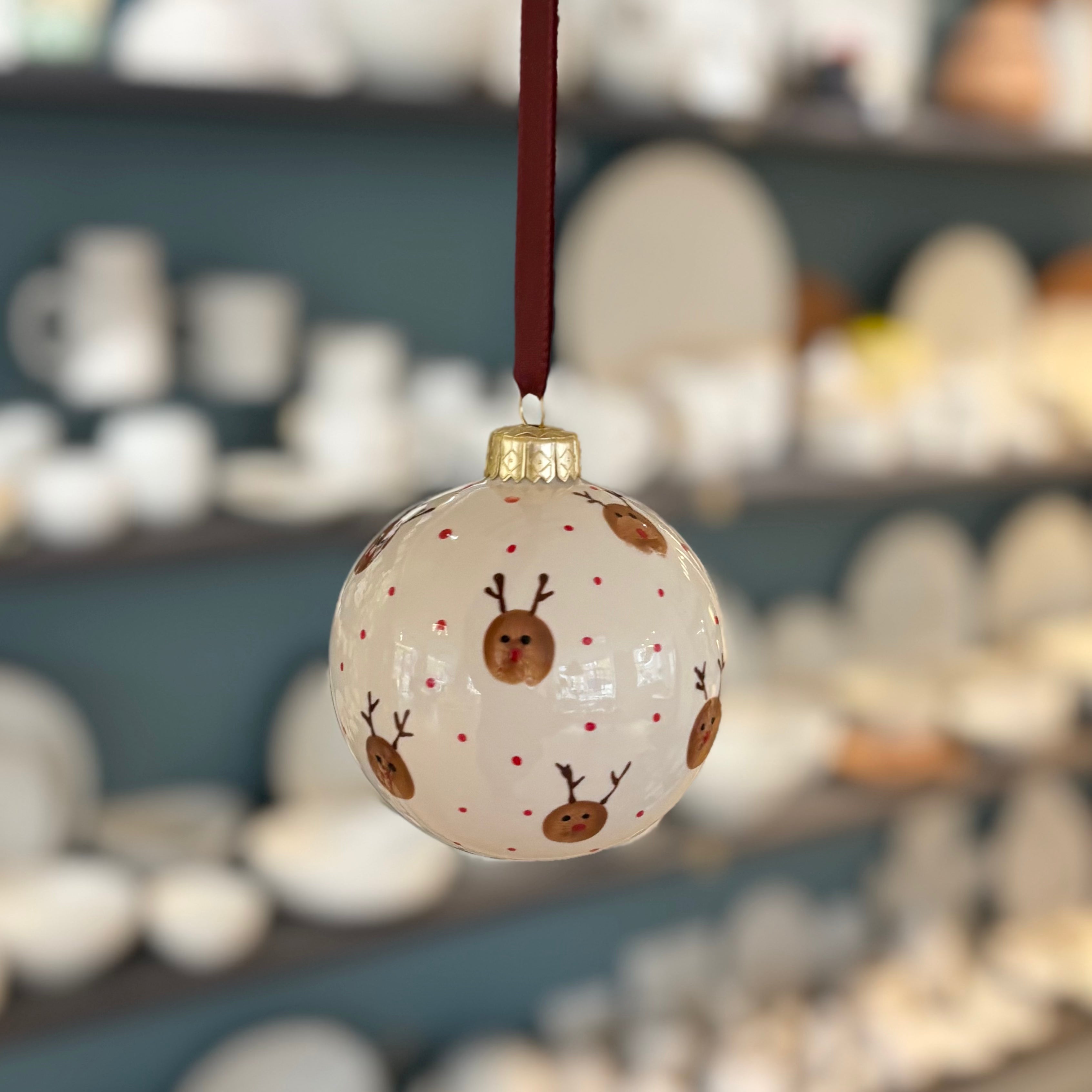 Årets mandelgave, køb din mandelgave hos Art by Me, her er gaven personlig, unik og en sjov aktivitet for familie i julen.